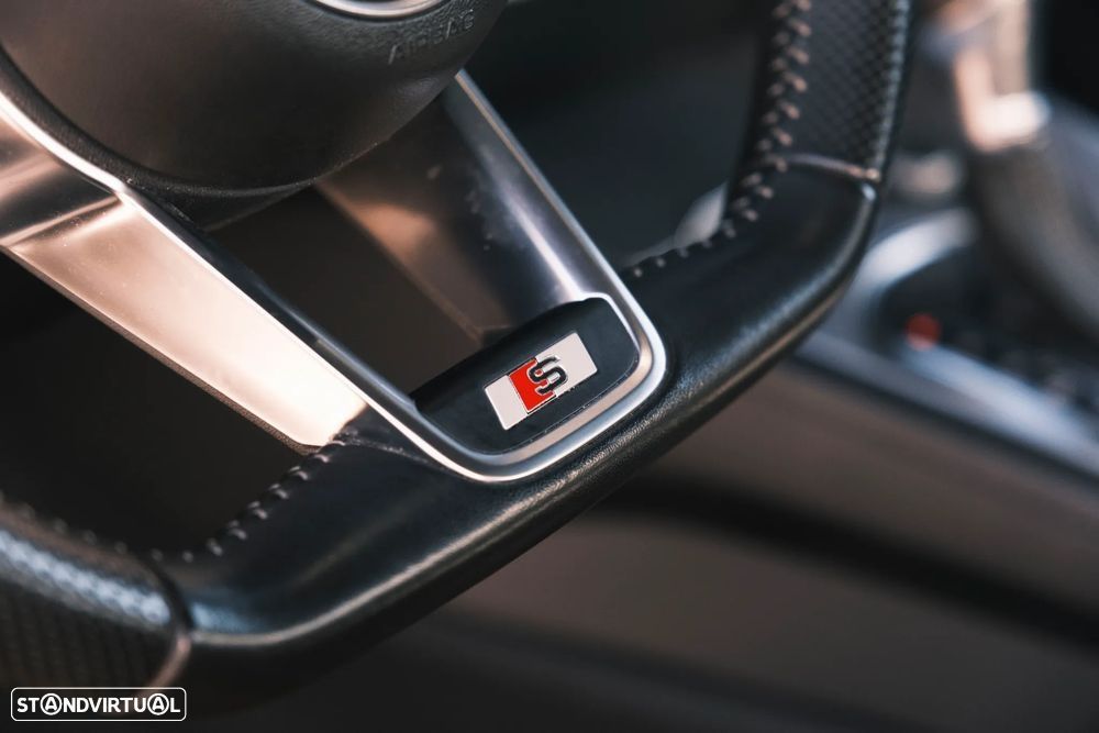Audi TTS Coupé TFSI quattro S tronic - 17