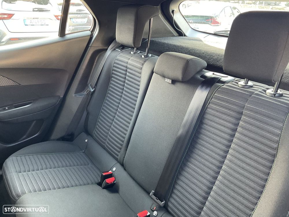 Peugeot 2008 1.2 PureTech Active Pack - 43