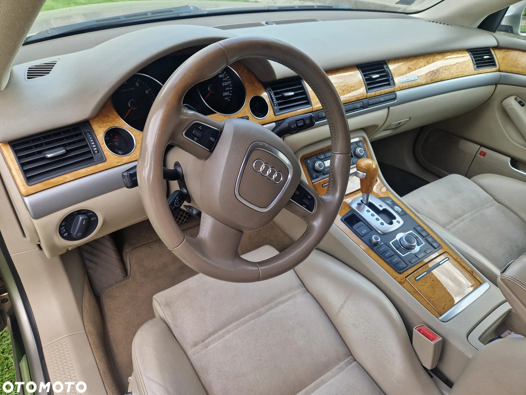 Audi A8 3.2 FSI quattro - 9