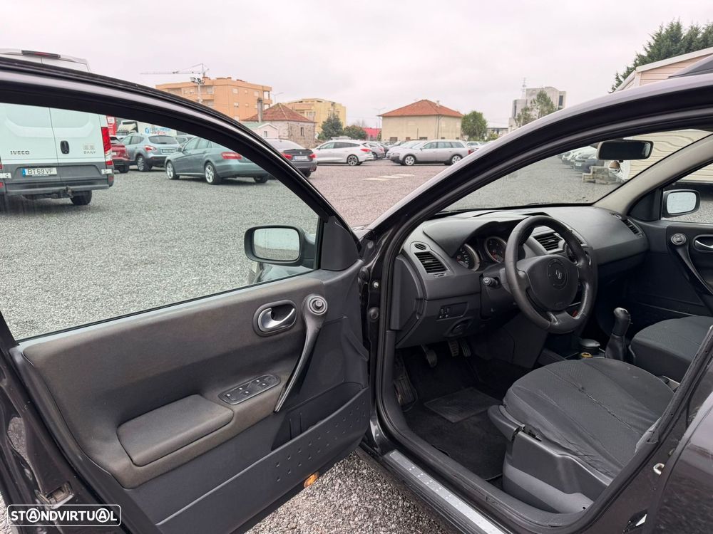 Renault Mégane Break 1.5 dCi C Authentique - 15