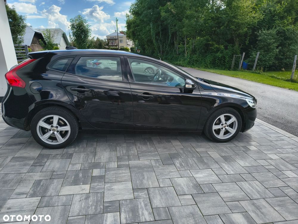 Volvo V40 D2 Momentum - 15