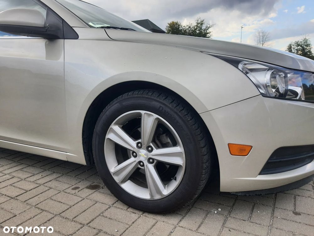 Chevrolet Cruze 1.4 T LTZ - 23