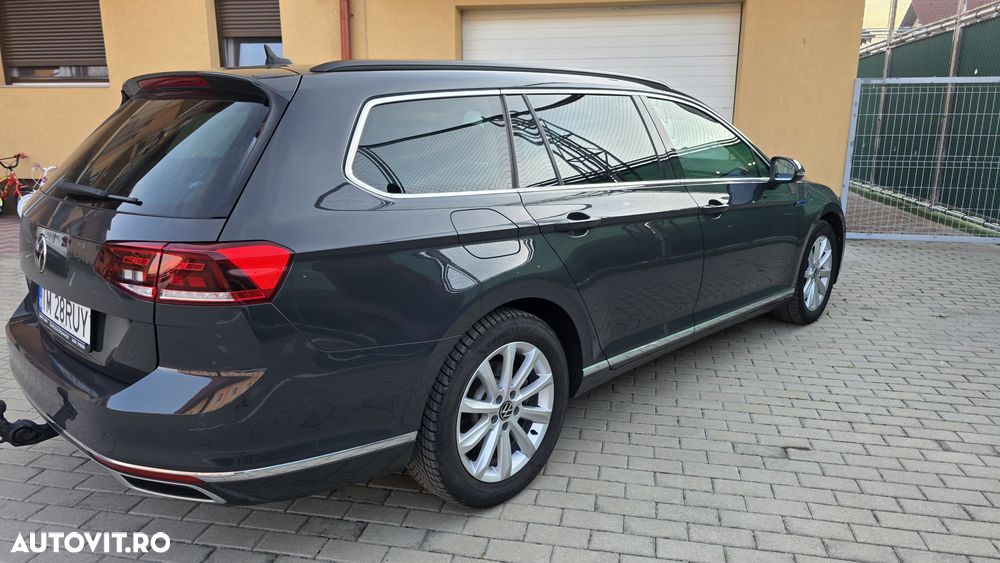 Volkswagen Passat - 5