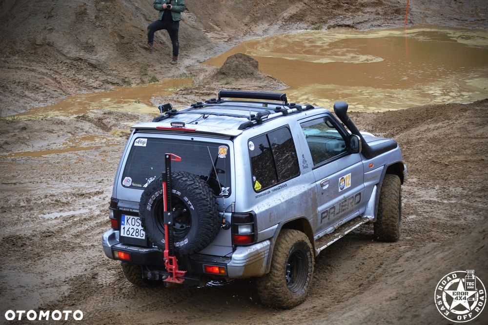Mitsubishi Pajero - 3