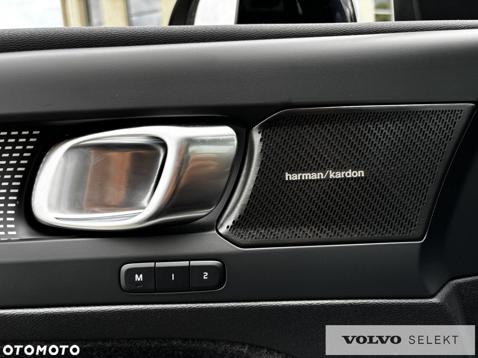 Volvo XC 40 - 11