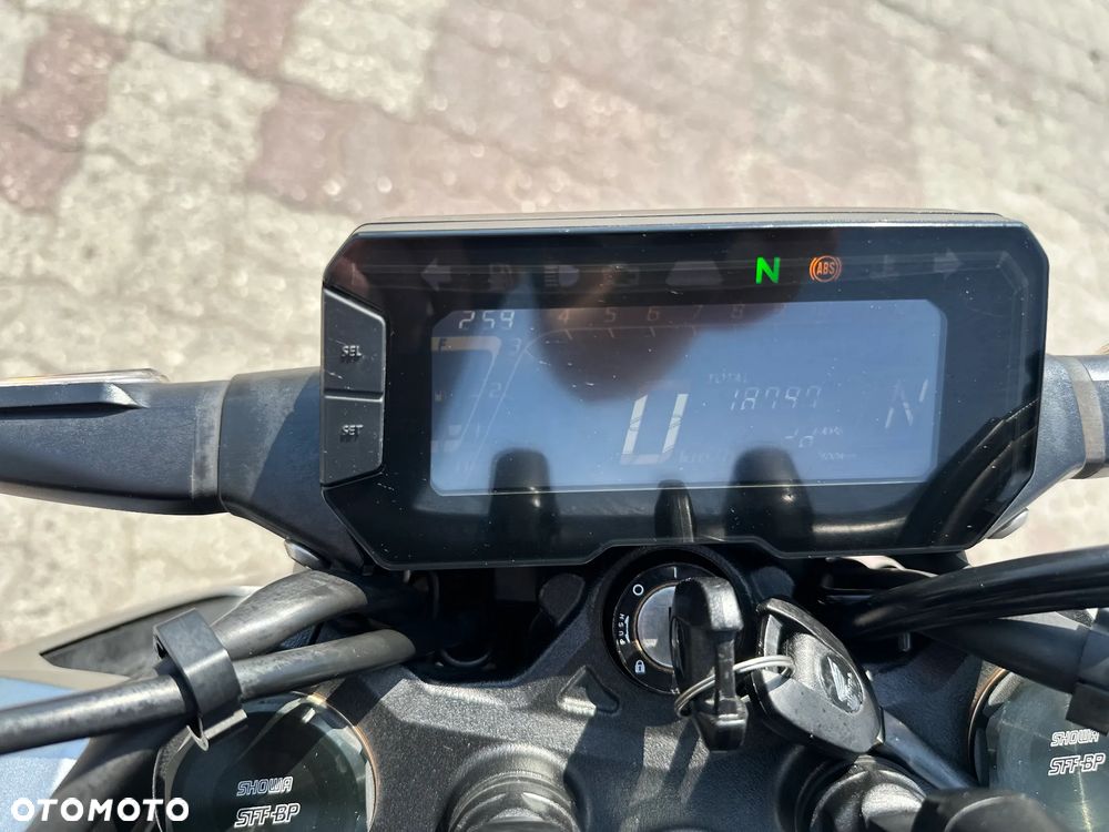 Honda CB - 20
