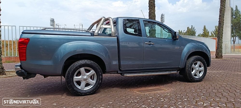 Isuzu D-Max - 8