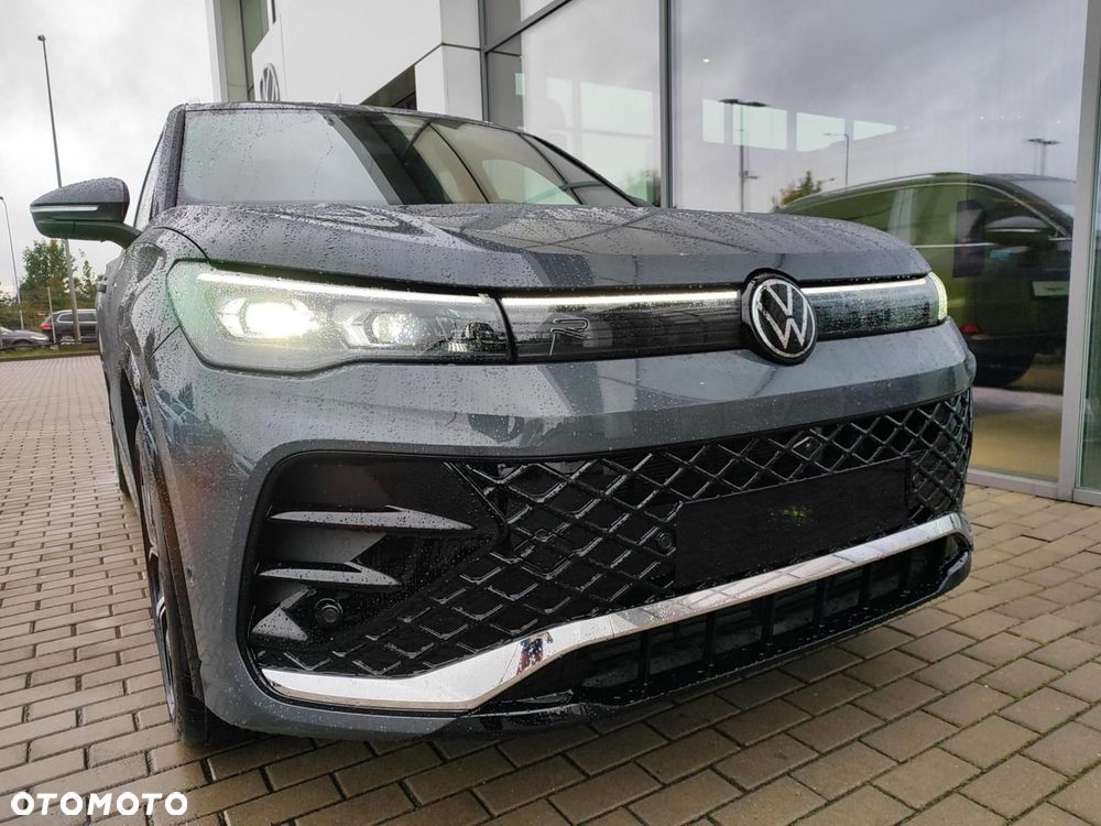 Volkswagen Tiguan - 9