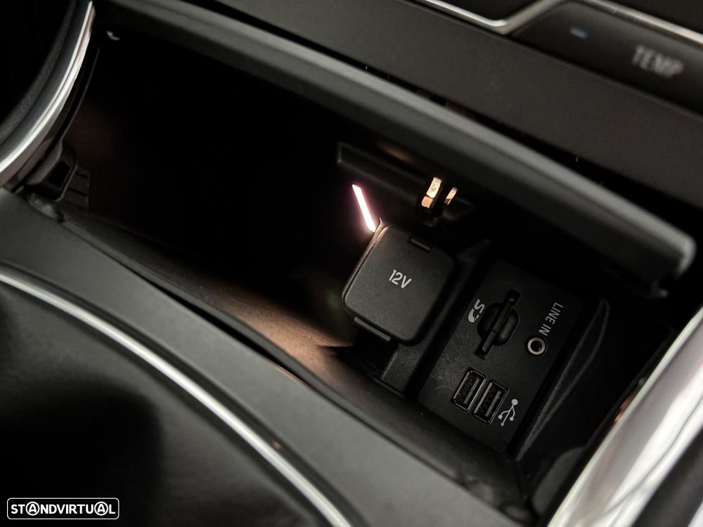 Ford S-Max 2.0 TDCi Titanium - 16