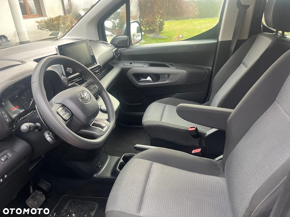 Toyota Proace City Verso Long 1.2 D-4T Business - 11