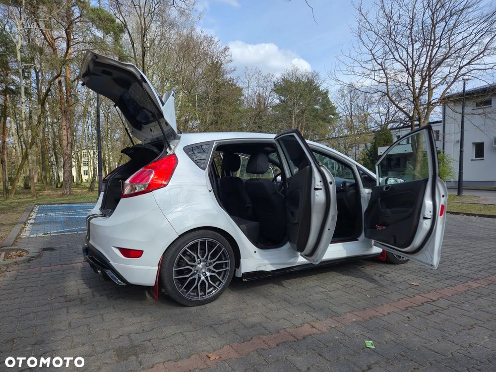 Ford Fiesta 1.6 EcoBoost ST - 7
