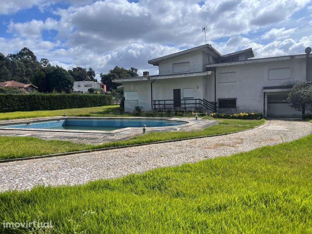 Moradia T5 e Armazém em Novais - Grande imagem: 5/43