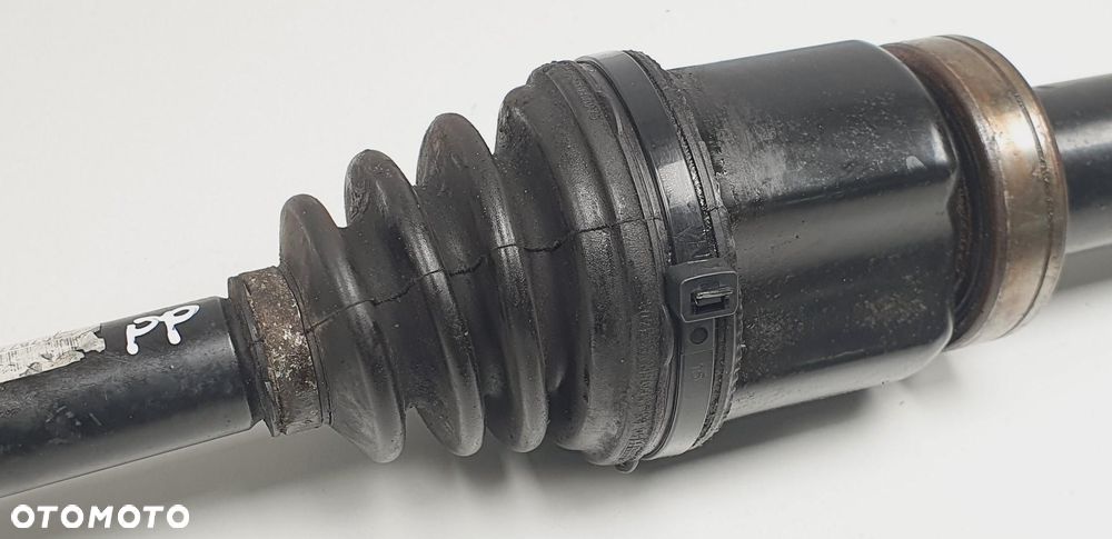PÓŁOŚ PRAWA VOLVO C30 S40 II V50 2.4 30787784 - 3