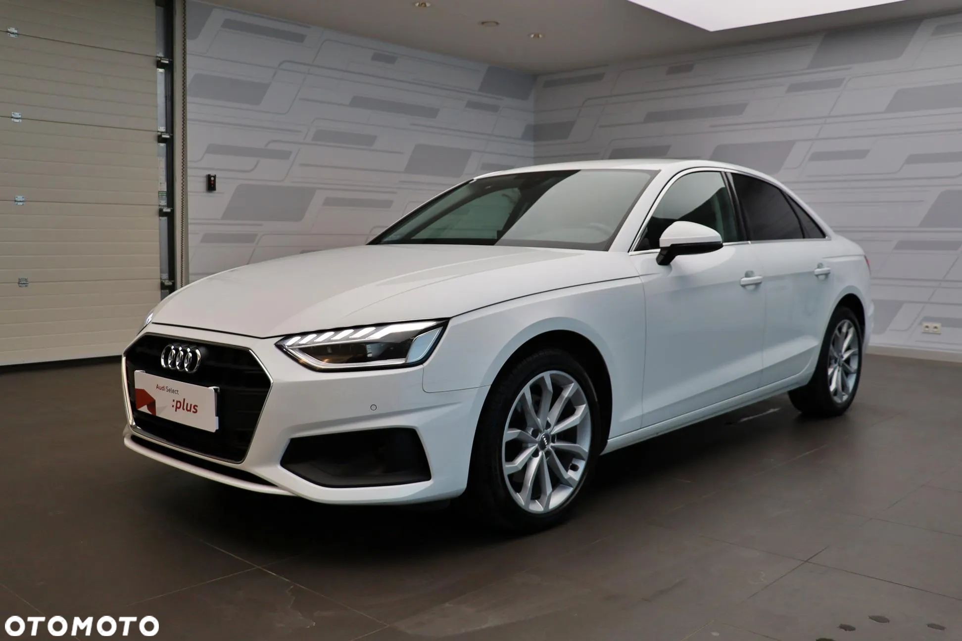 Audi A4 35 TFSI S tronic - 1