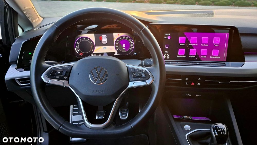 Volkswagen Golf 1.5 TSI OPF Move - 22