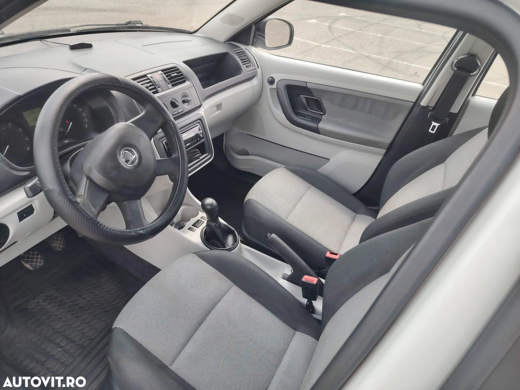 Skoda Fabia 1.2 HTP Active - 2