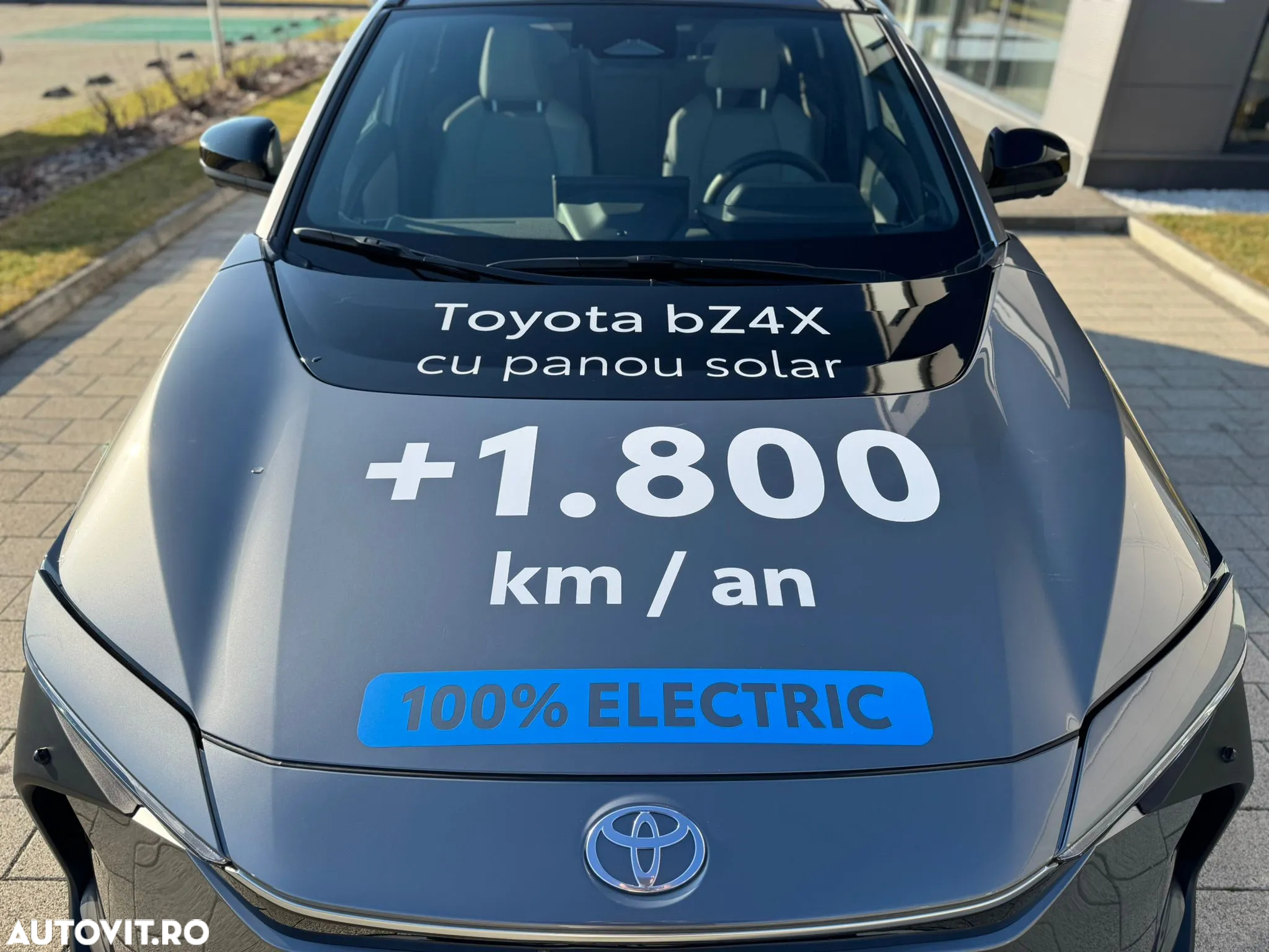 Toyota BZ4X 160 KW AWD (4x4) Luxury Solar Edition - 6