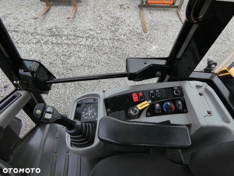 Caterpillar CAT 906M Z Niemiec / 2.942mth Serwis / Idealny / - 10