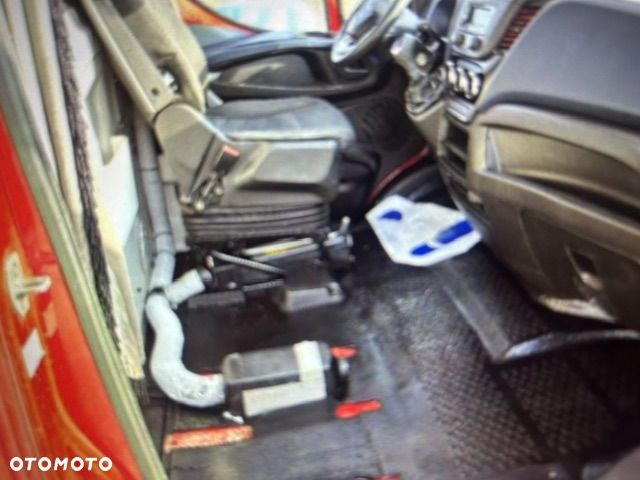 Iveco Model 35S18 - 8