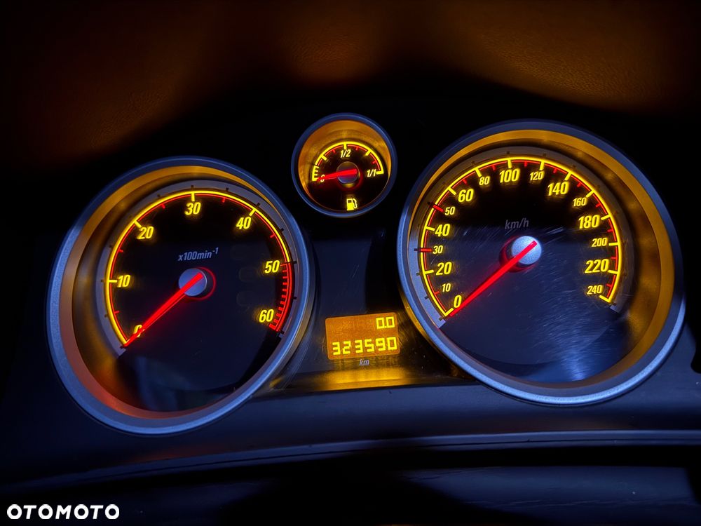 Opel Astra - 9