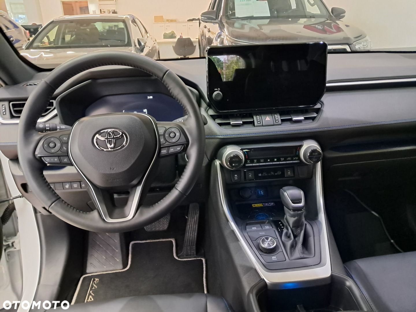 Toyota RAV4 - 7