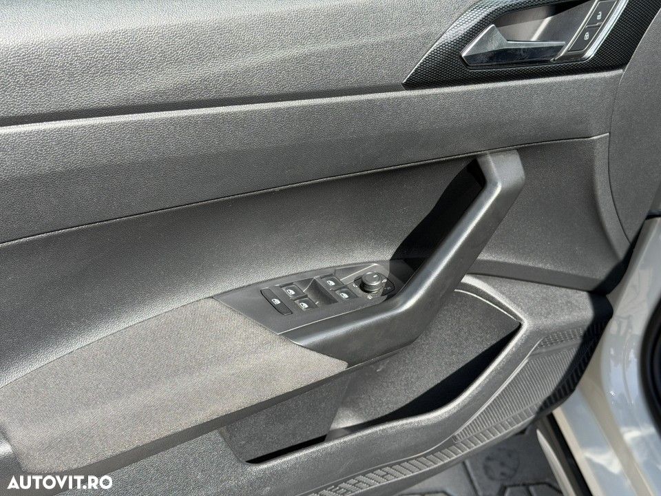 Volkswagen Taigo - 16