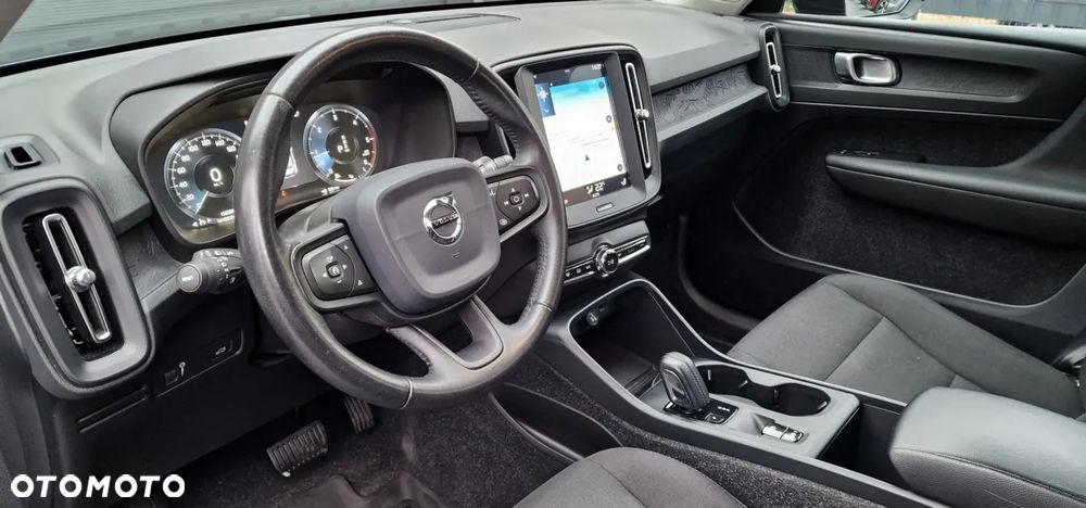 Volvo XC 40 D3 Momentum - 22