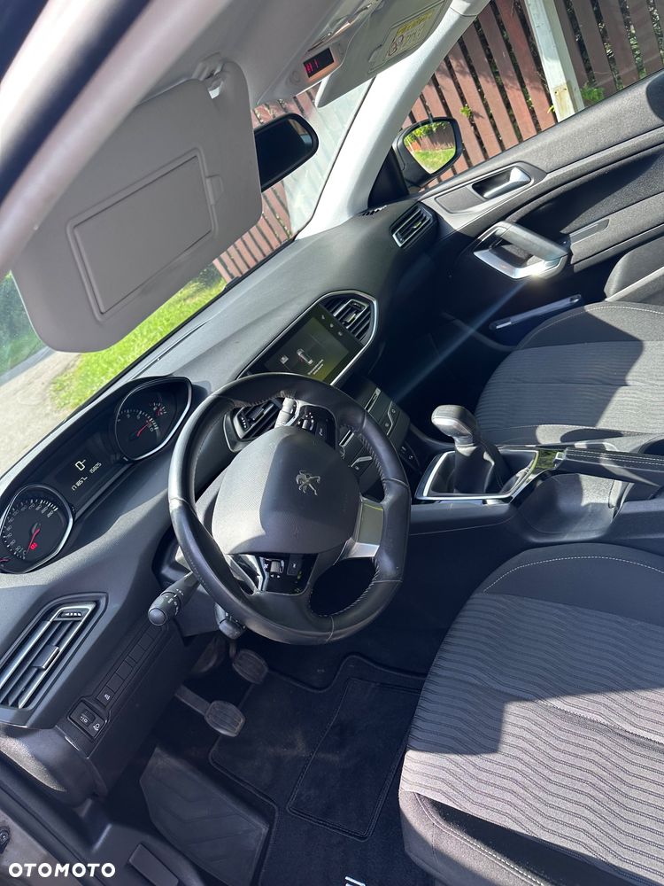Peugeot 308 1.2 VTi/PureTech Active - 7