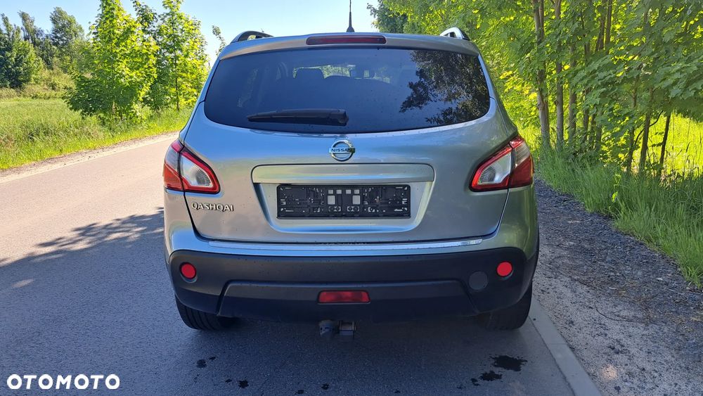 Nissan Qashqai 2.0 360 - 18