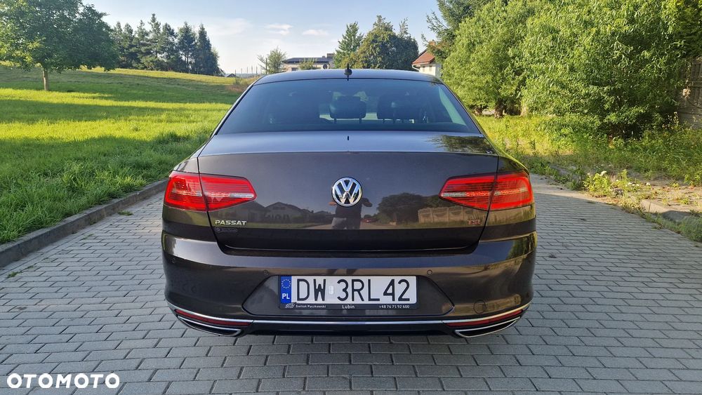 Volkswagen Passat 1.8 TSI BMT Highline - 7