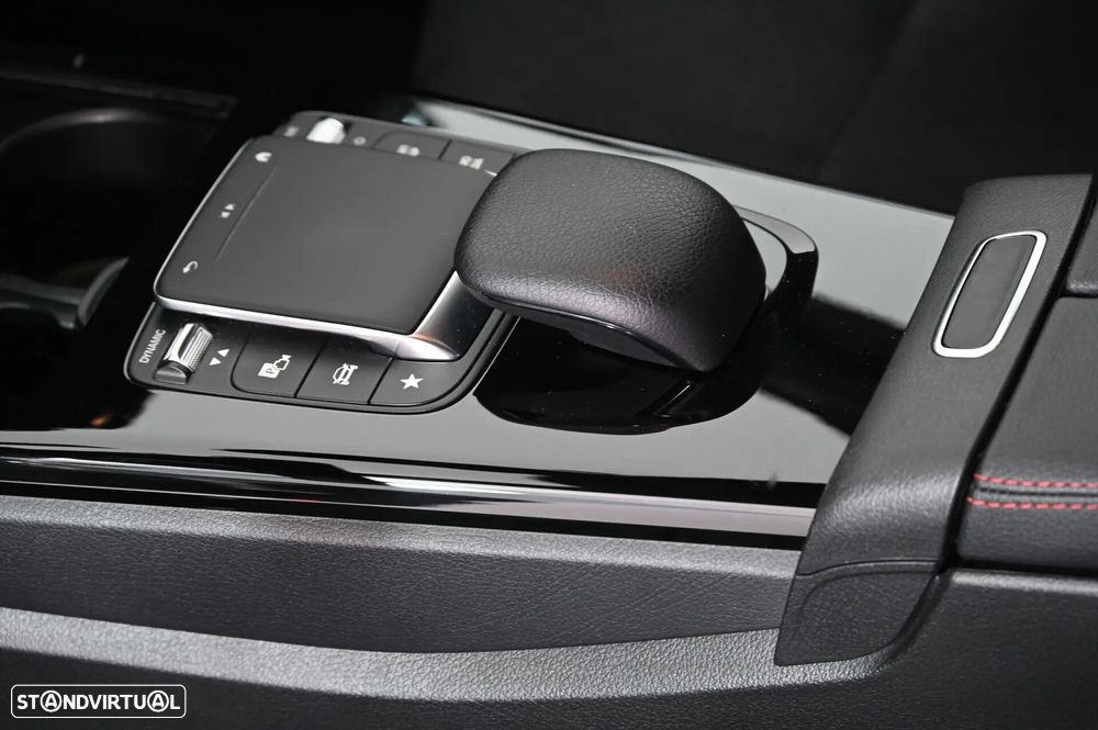 Mercedes-Benz CLA 180 - 25