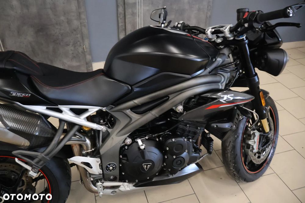 Triumph Speed Triple - 11