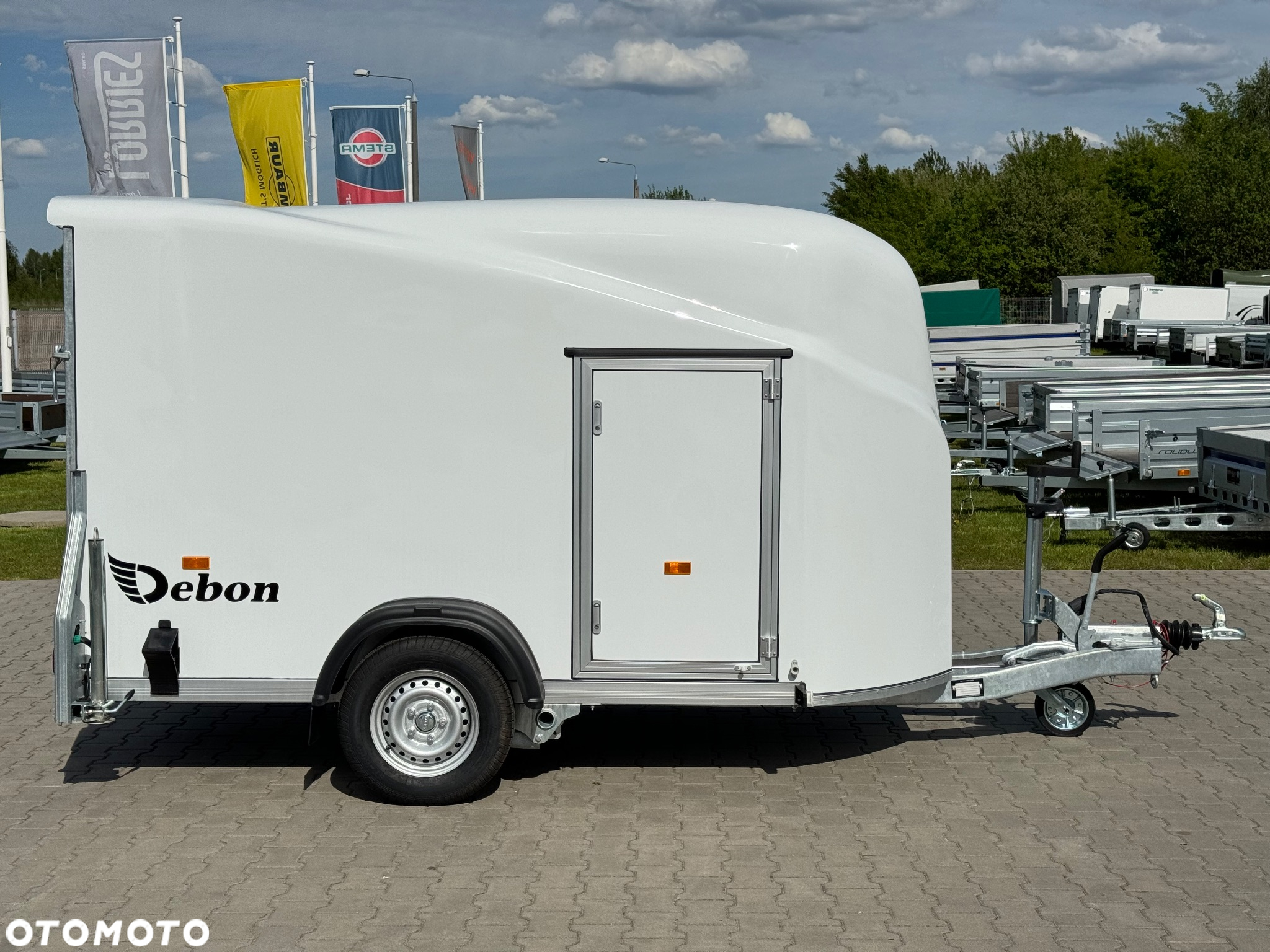Debon Cargo 1300 - 3