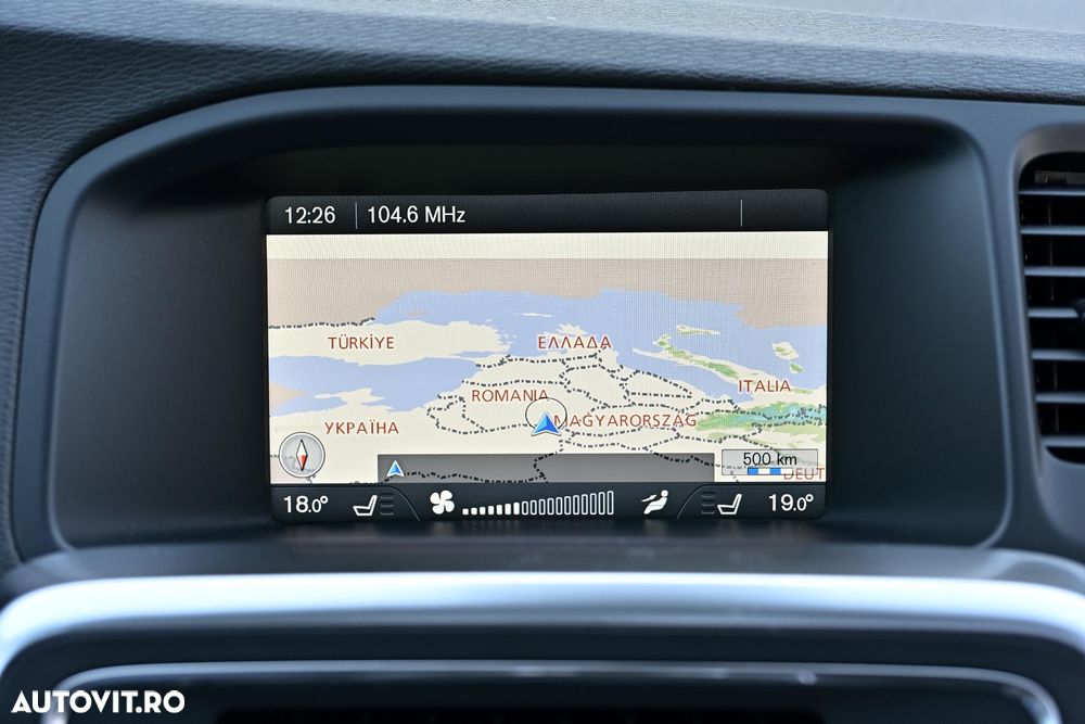 Volvo S60 D3 Geartronic R-Design - 29