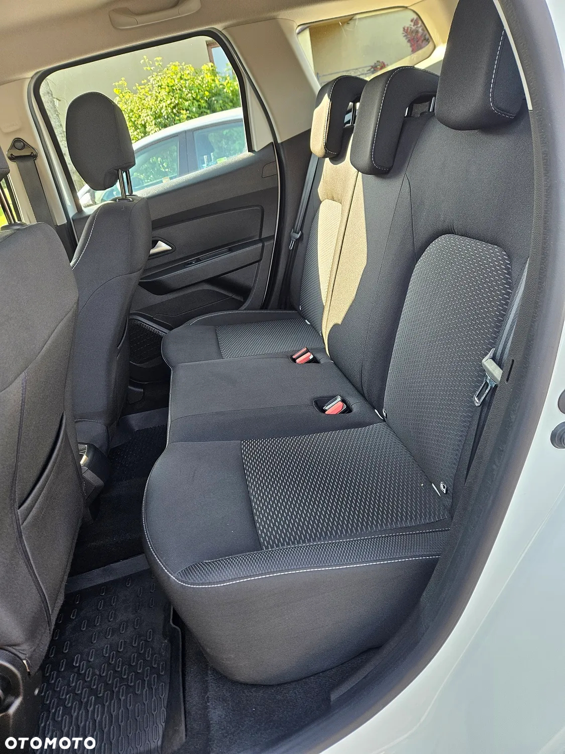 Dacia Duster 1.5 Blue dCi Comfort 4WD - 6
