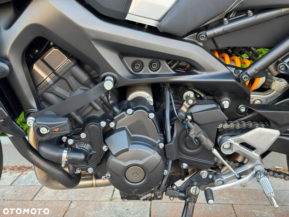 Yamaha MT - 15