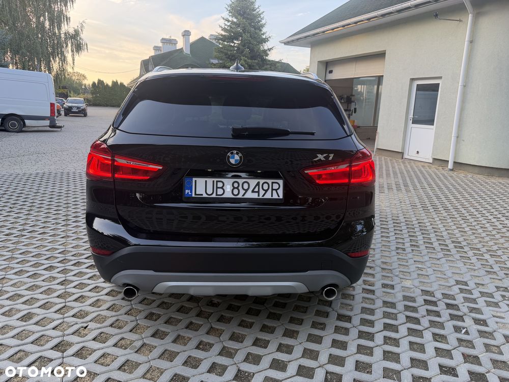 BMW X1 - 18