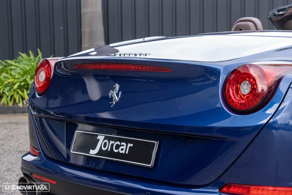Ferrari California T - 21