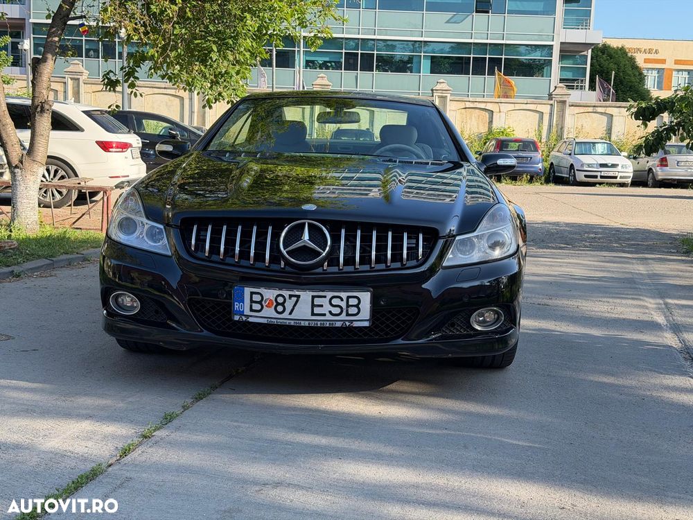 Mercedes-Benz SL - 1