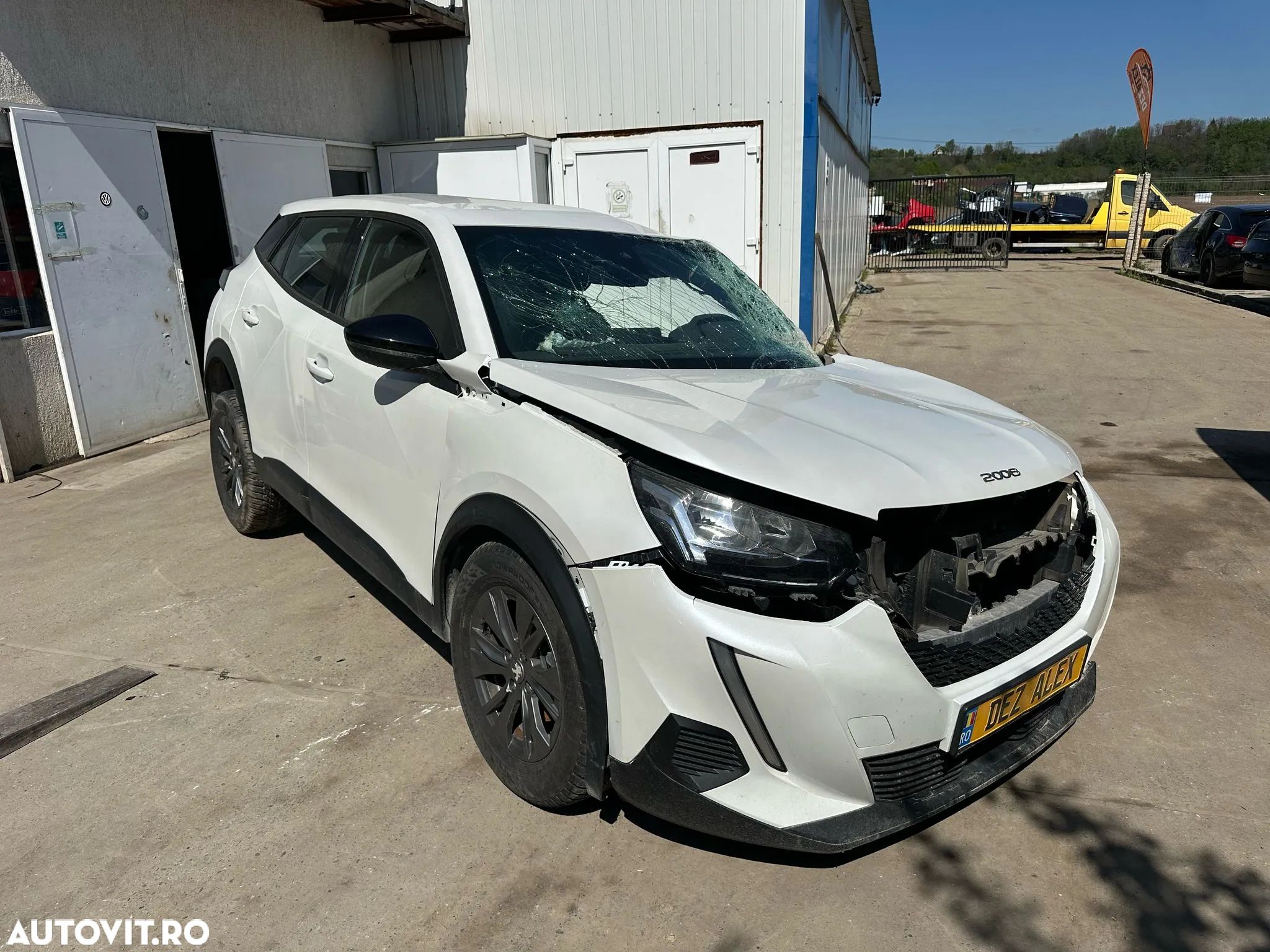 Dezmembrari Peugeot 2008 / 1.2 Benzina / 2023 - 1