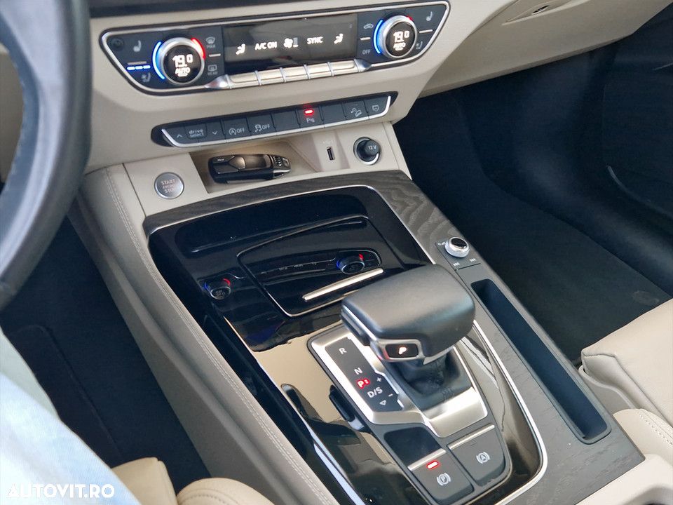 Audi Q5 40 TDI quattro S tronic MHEV S Line - 19
