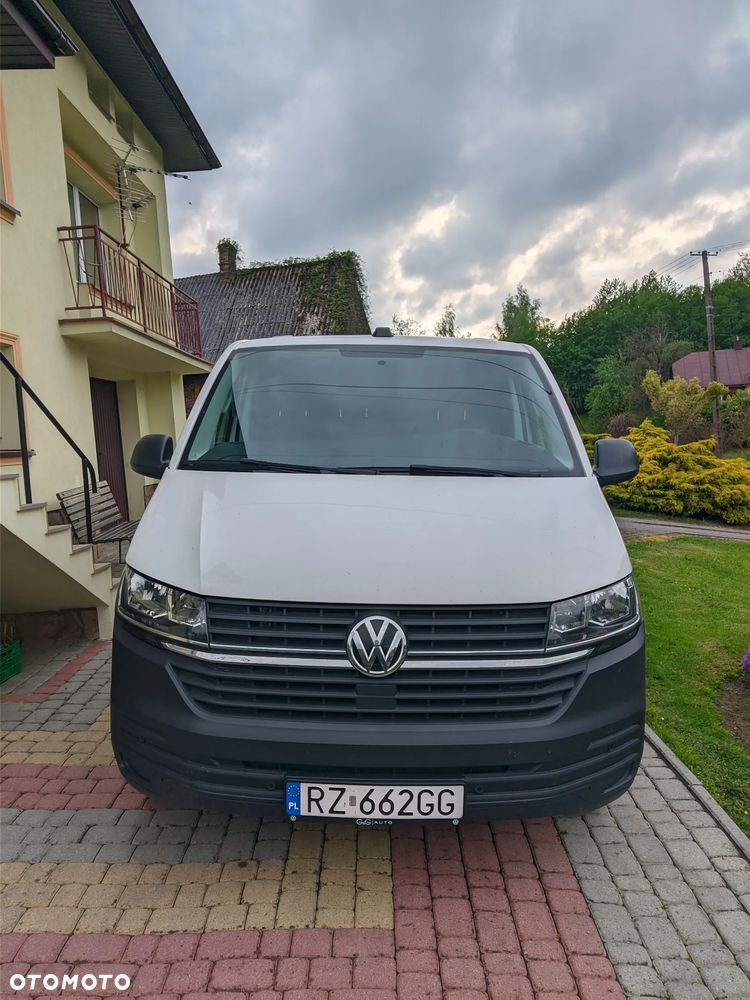 Volkswagen Transporter - 2