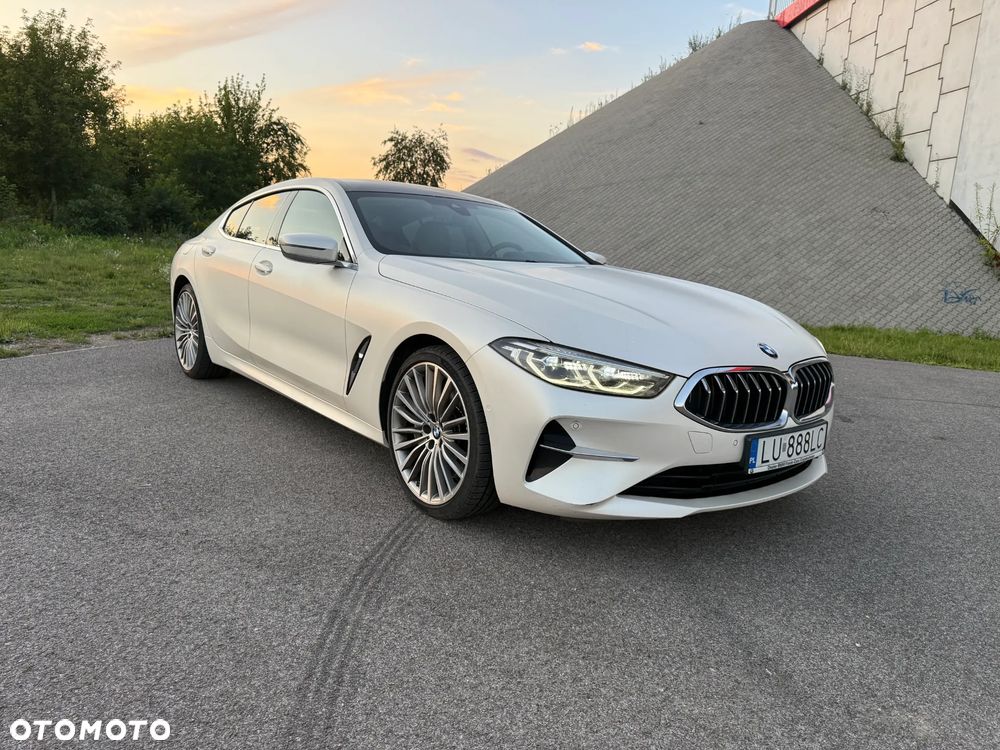 BMW Seria 8 - 25