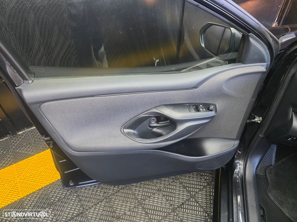 Toyota Yaris 1.5 HDF Exclusive - 35
