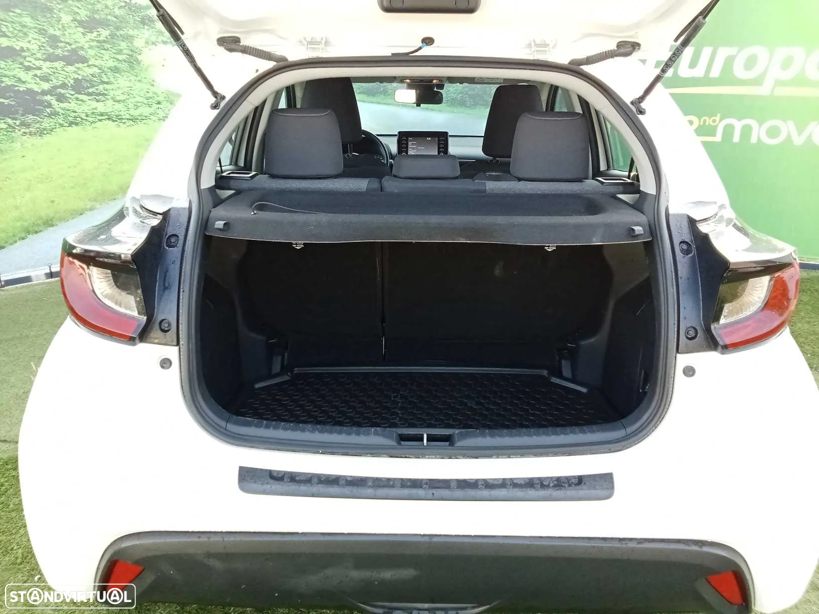 Toyota Yaris 1.0 VVT-i Comfort - 8