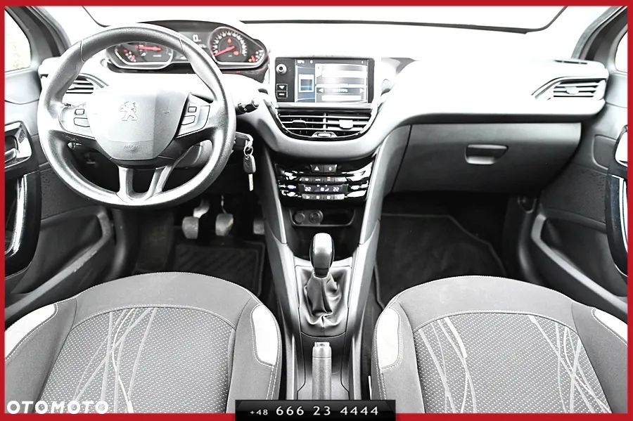 Peugeot 208 1.2 VTi Style - 19