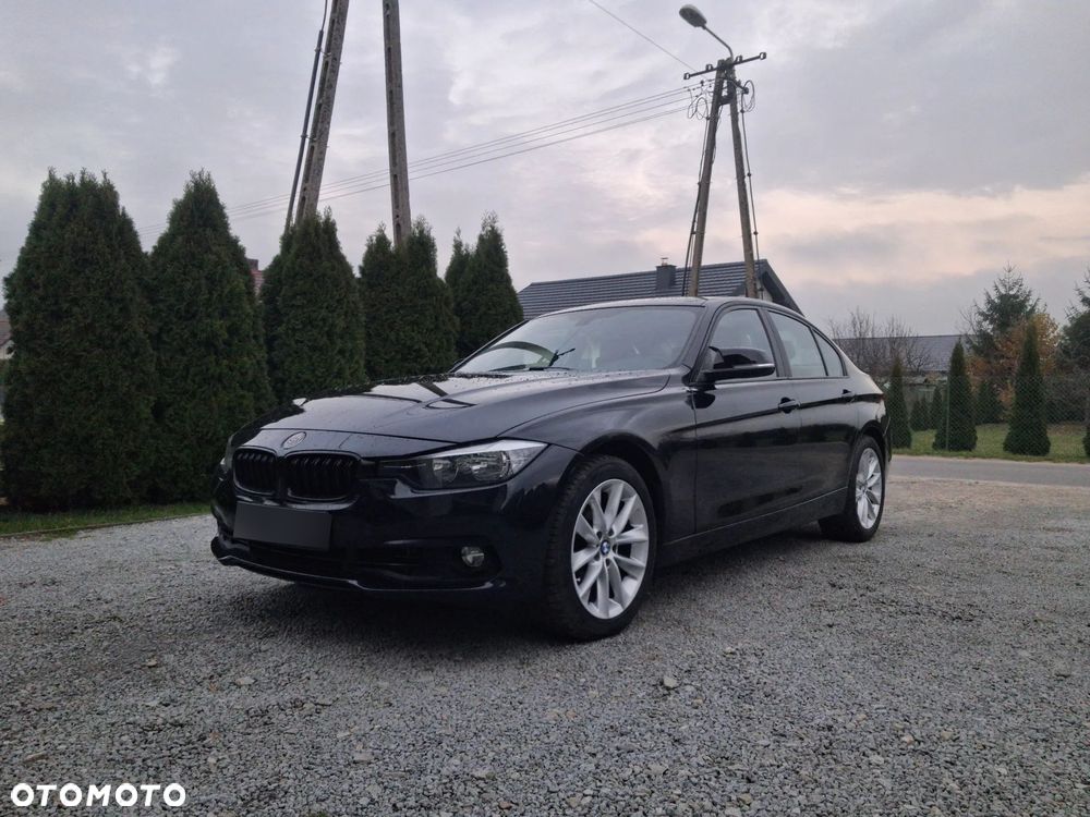 BMW Seria 3 320d Sport Line Shadow - 2