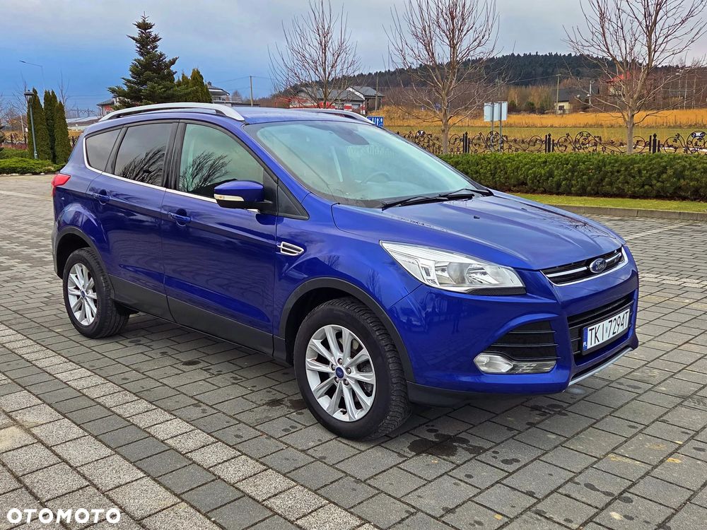 Ford Kuga 2.0 TDCi 2x4 Titanium - 12