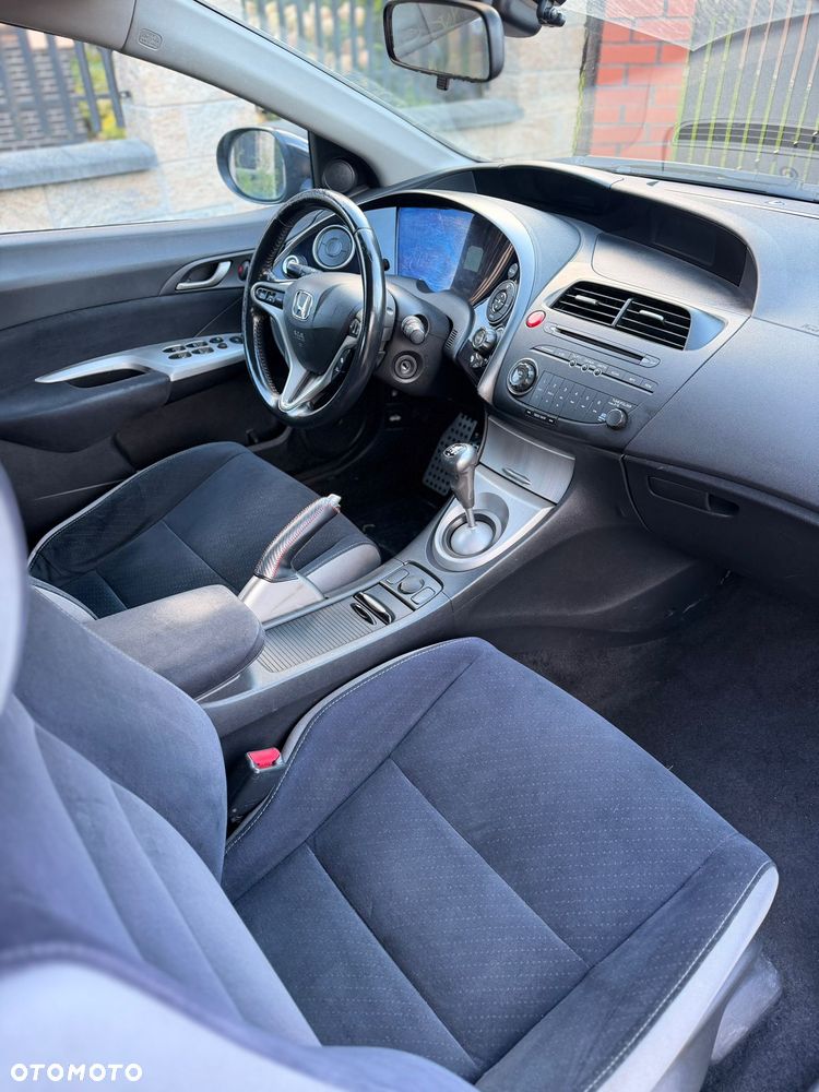 Honda Civic 2.2i-CTDi Comfort - 2