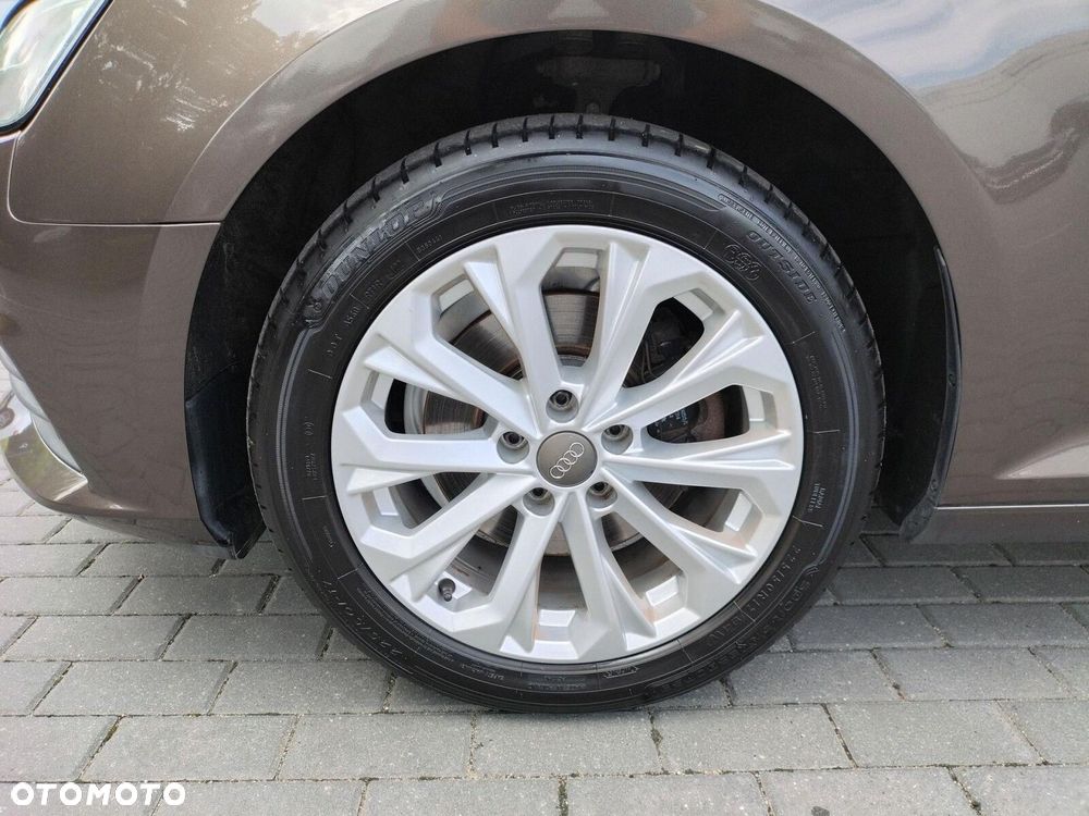 Audi A4 Limousine 2.0 TDI - 10